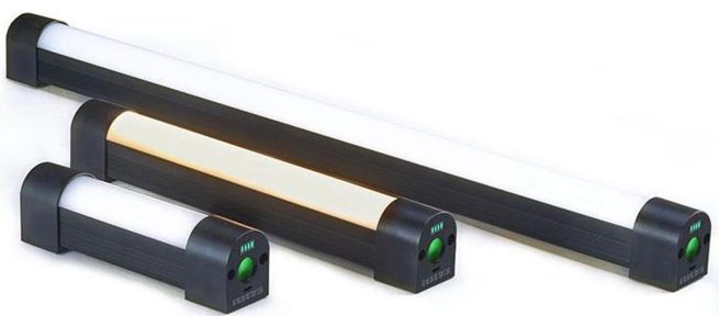 12-inch-Quasar-Science-Q-lion-lithium-batt-LED-tube-4932