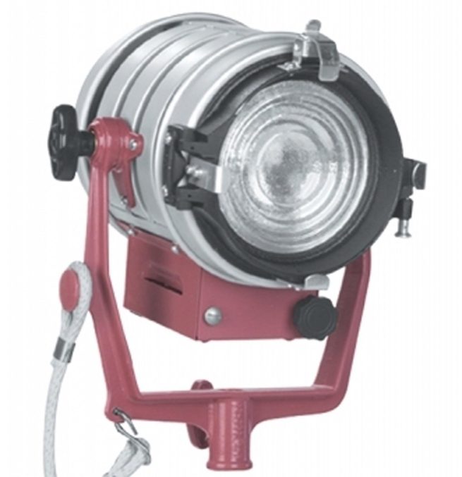 650w-tweenie-II-fresnel-3796