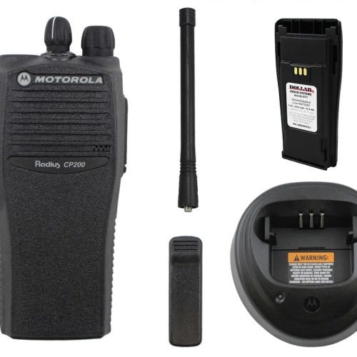 motorola-radio-w-batt-&-charger-CP200-4125