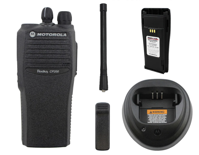 motorola-radio-w-batt-&-charger-CP200-4125