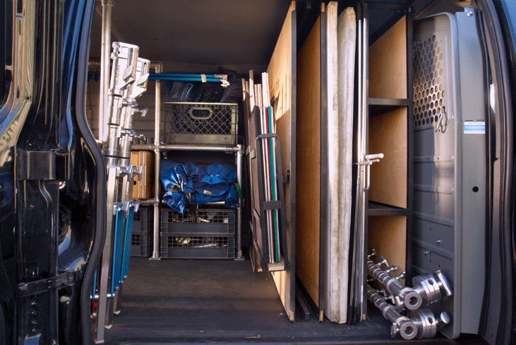 1 ton Chevy 3500 extended cargo van - Image 4