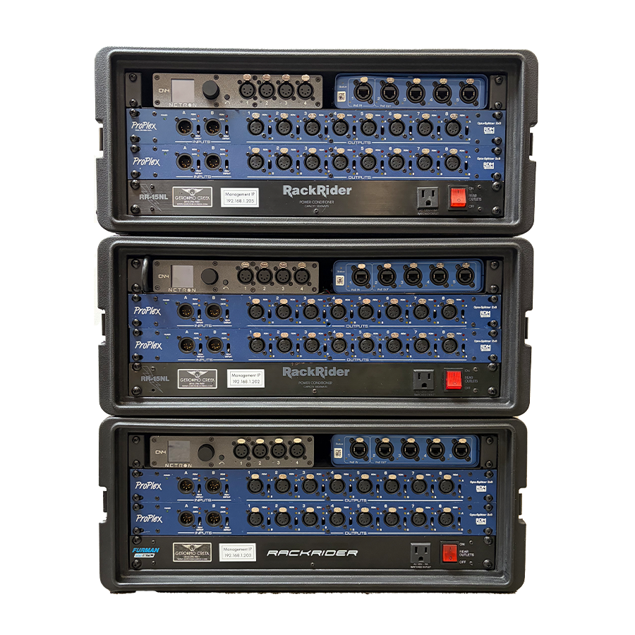 4-port data distribution center